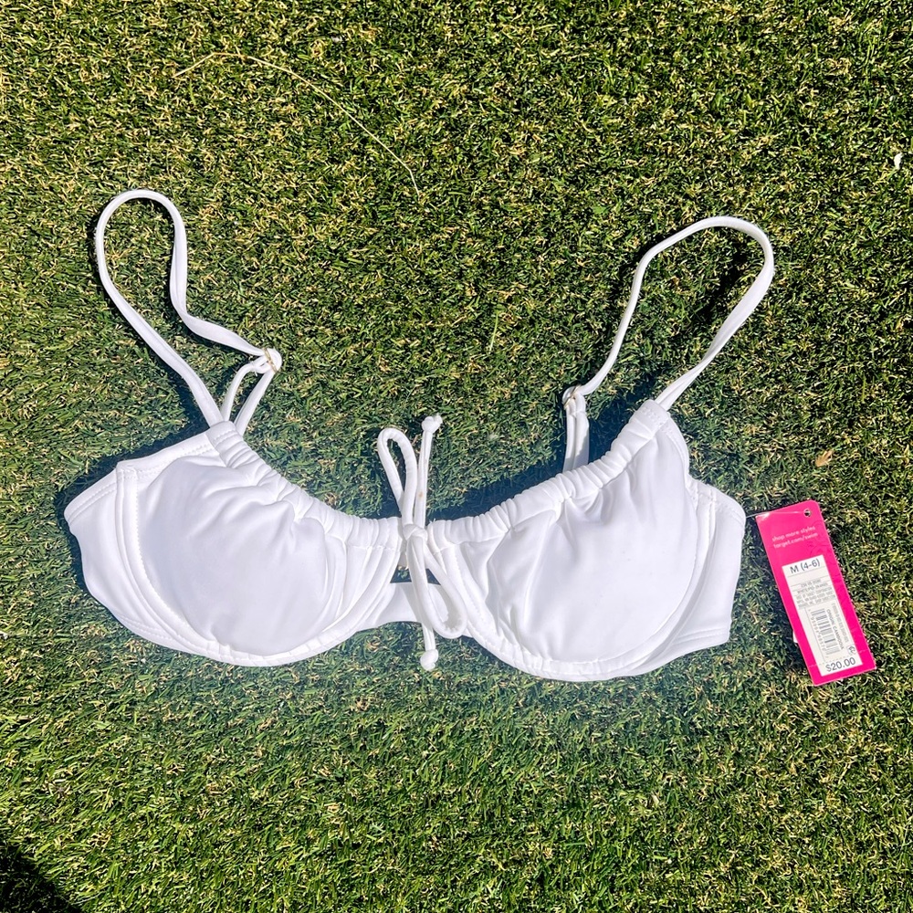 ⭐️SOLD⭐️ White Women's Swim Top